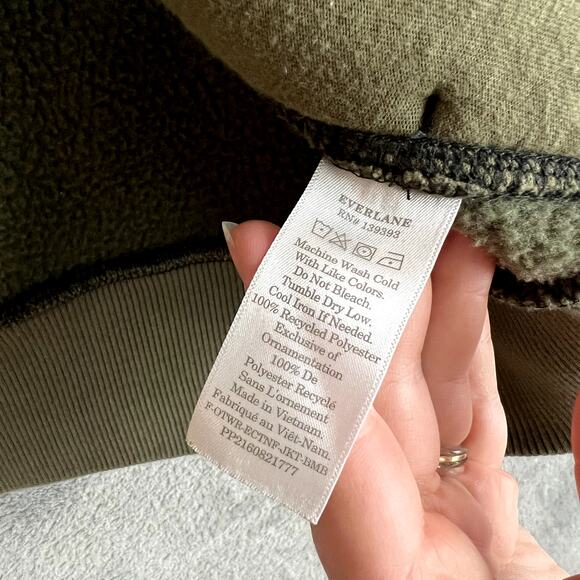 Everlane ReNew Teddy Bomber Jacket Womens S Army Green Sustainable Hiking - Picture 3 of 8